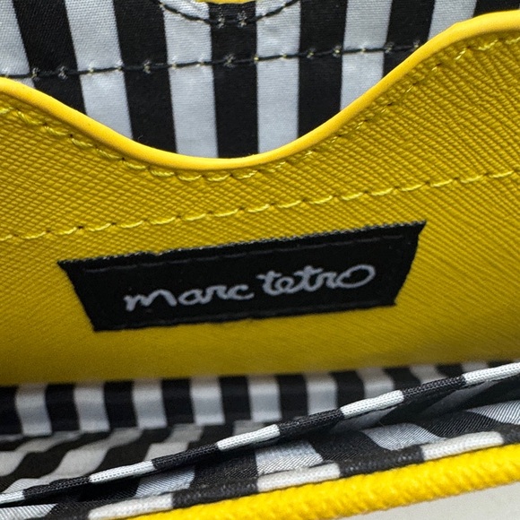 Marc Tetro Yellow Taxi Themed Kids Crossbody Bag MCB9344 - Picture 5 of 10